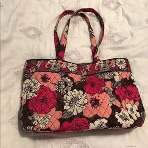 Vera Bradley Hand bag